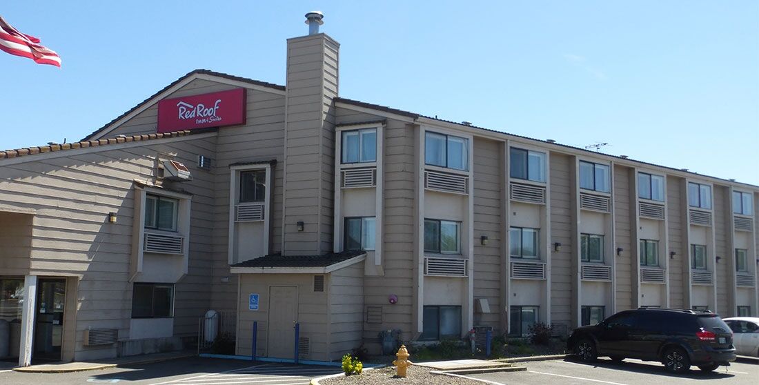Motel Ramada By Wyndham Medford Airport North Esterno foto